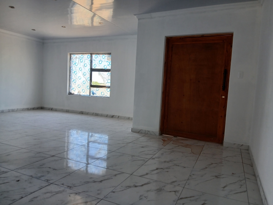 3 Bedroom Property for Sale in Paradise Beach Eastern Cape